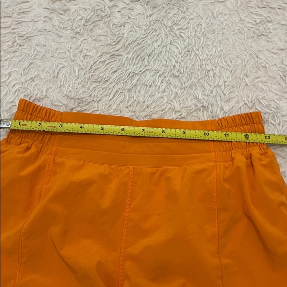 lululemon athletica Hotty Hot High-Rise 4” Short Orange Flash - Picture 4 of 8